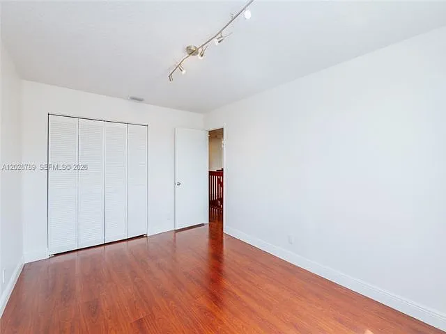 305 S Ketch Dr — Photo 8