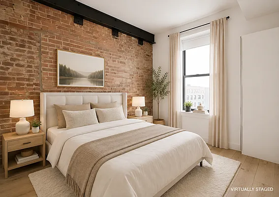 Bedroom, photo 1