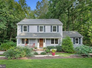 509 Winterberry Dr, Fredericksburg, VA 22405