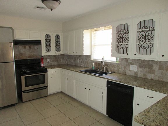 4th image of 6741 NW Compass Dr