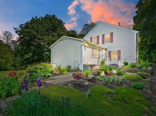 1679 Main St, Pleasant Valley, NY 12569