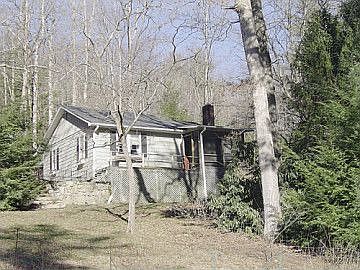 2nd image of 76 Bent Twig Ln