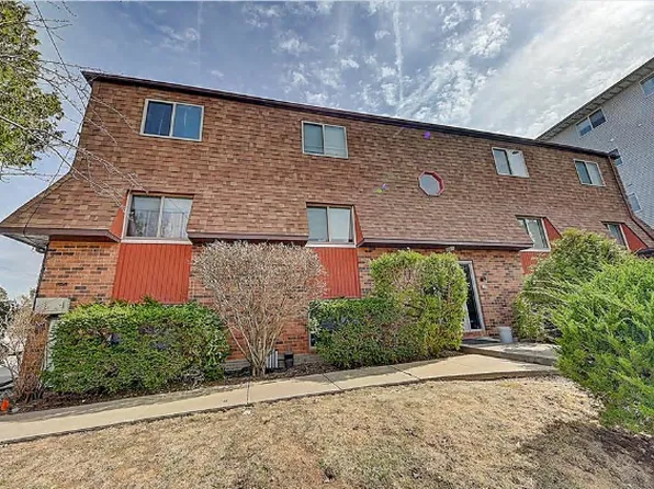 34 Lincoln Ave, 34 Lincoln Ave #3, Iowa City, IA 52246