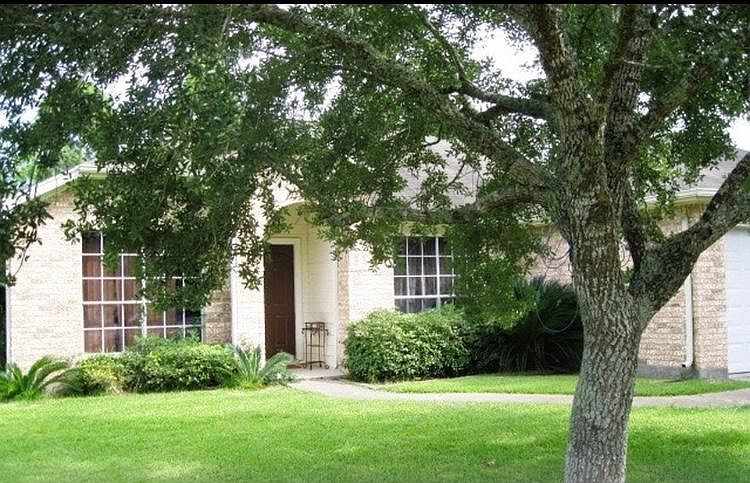 1st image of 5720 Guadalupe Dr