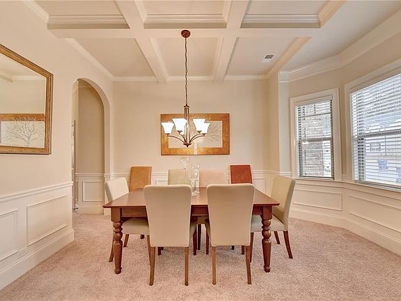 5th image of 751 Stonebranch Dr