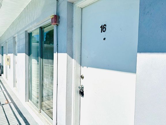 2nd image of 1951 NE 167th St APT 16