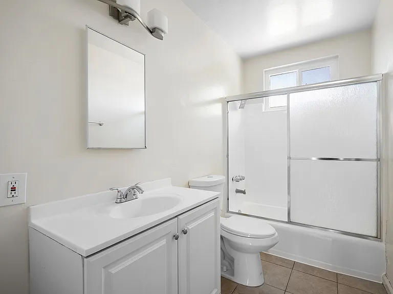 6915 Coldwater Canyon Ave #8 — Photo 13