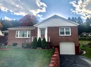 1914 Hillside Ave, Windber, PA