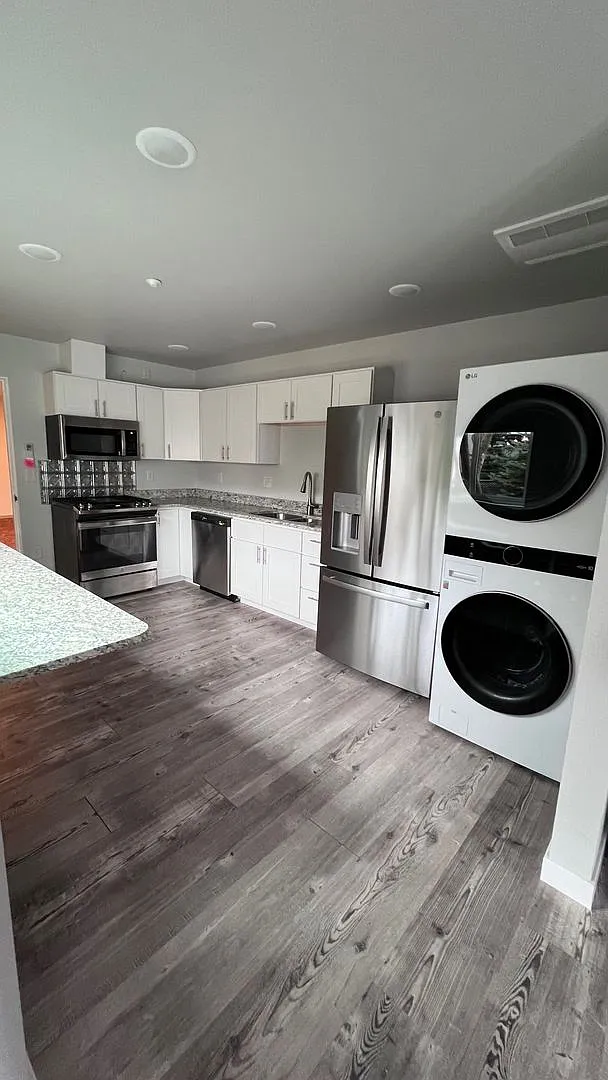 Half Off First Months Rent in Davenport! — Photo 1