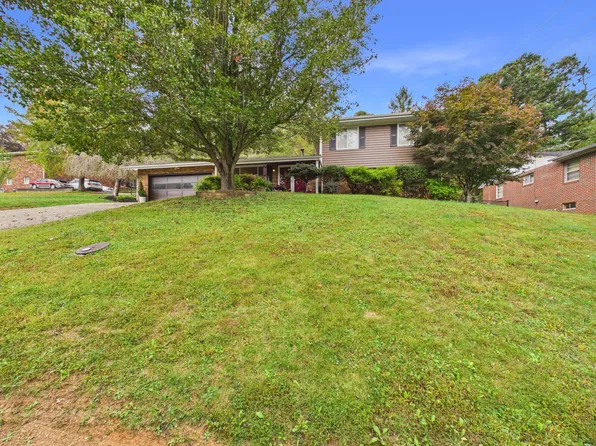 58 Ginger Dr, Huntington, WV 25705