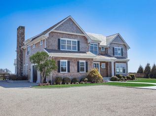 33 Bob White Dr, Water Mill, NY 11976
