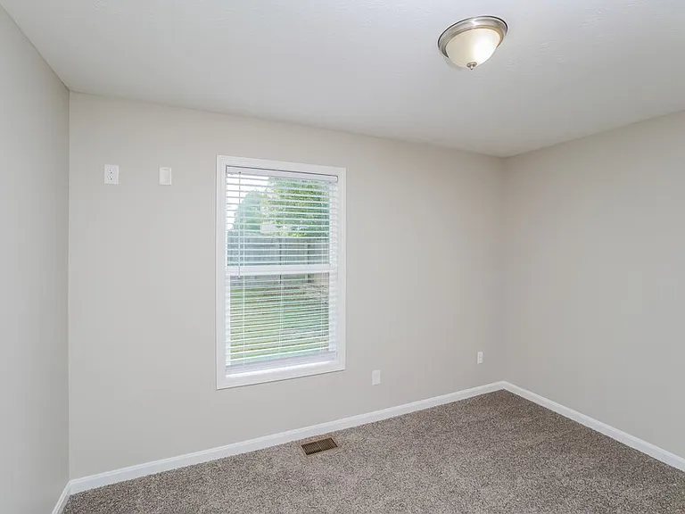 9906 Brooks Bend Rd — Photo 13