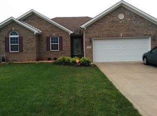 3536 Stone Briar St, Bowling Green, KY 42104