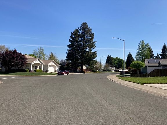 4th image of 3400 Americana Dr