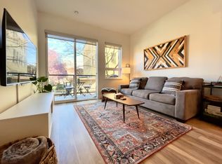 595 Pandora Ave #203, Victoria, BC V8W1N5