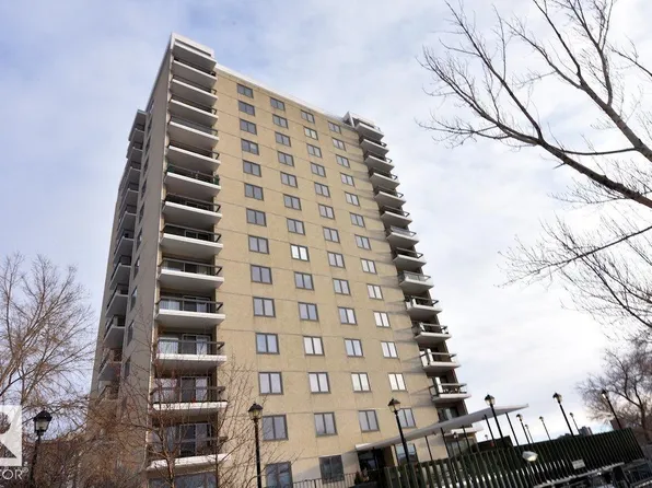 9737 112th St NW #101, Edmonton, AB T5K 1L3