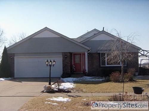 1st image of 7411 W Woodlawn Dr
