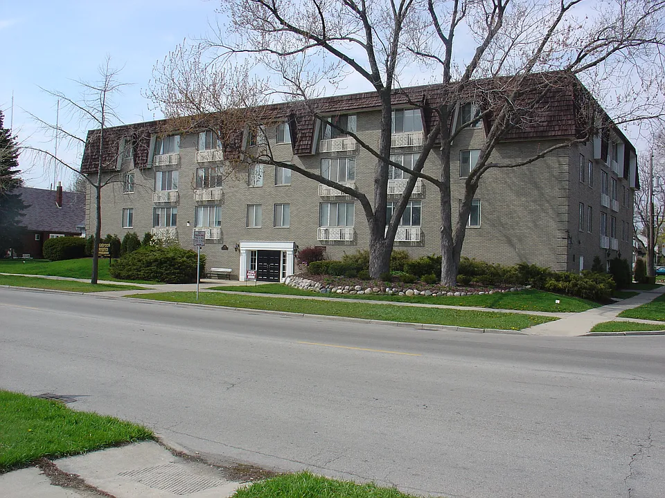 Estabrook Heights