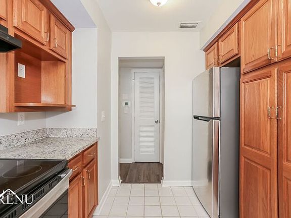 3rd image of 2951 Searchwood Dr