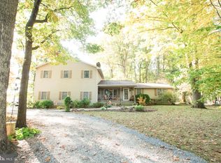 13 Barnhart Rd, Westminster, MD 21158