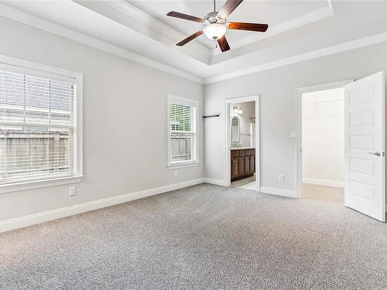 856 Linlen Ave — Photo 9