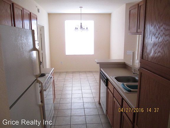 3rd image of 7965 Preserve Cir APT 724