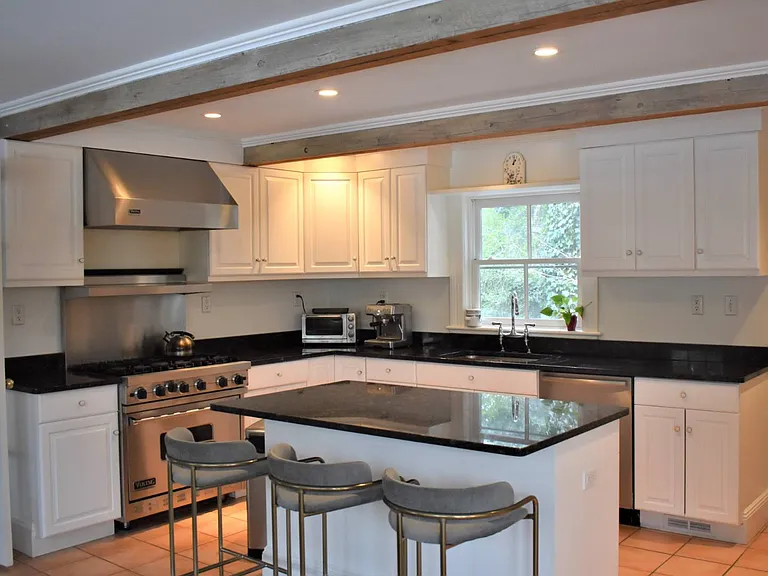 143 Upper 7 Ponds Rd — Photo 4