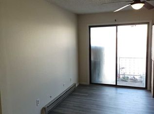 243 S Durkin Dr APT 6, Springfield, IL 62704