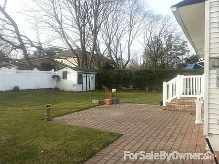 2nd image of 25 Abbey Ln