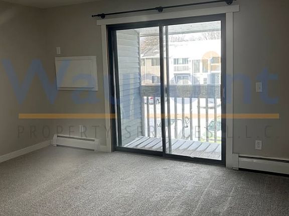 2nd image of 421 Balderson St #5
