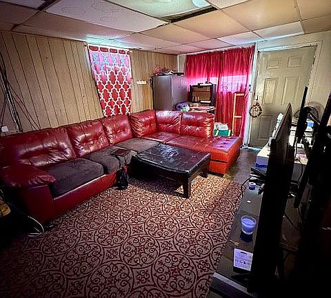 5th image of 2276 Belmont Dr