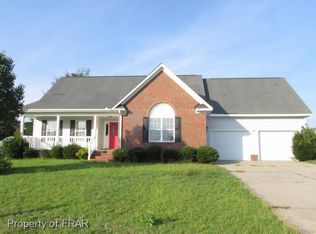 705 Camwheel Dr, Hope Mills, NC 28348