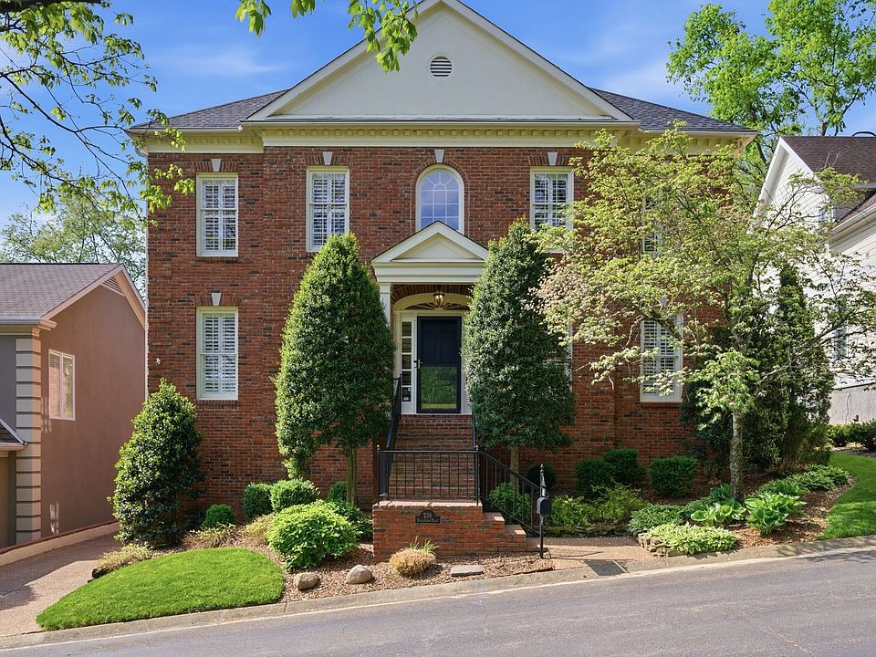 1st image of 236 Burlington Pl