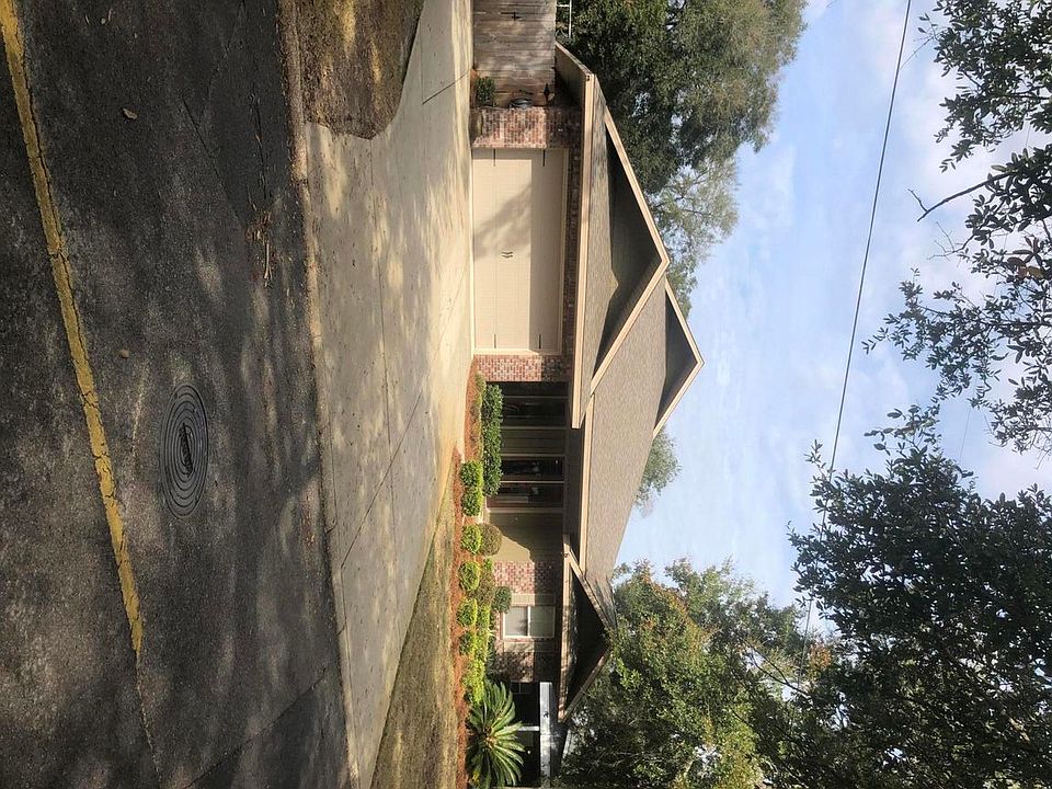 1st image of 220A Fliva Ave NW