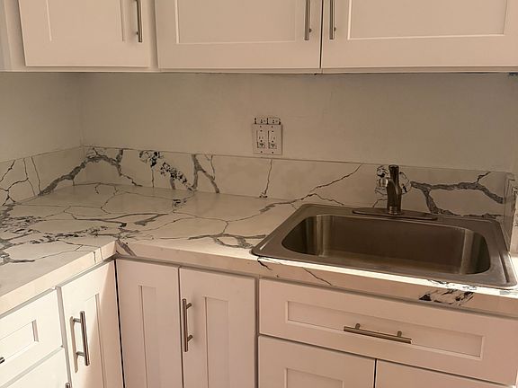 5th image of 9729 Brookgreen Rd