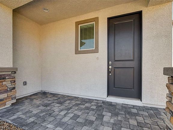 5th image of 5453 Desert Mirage St