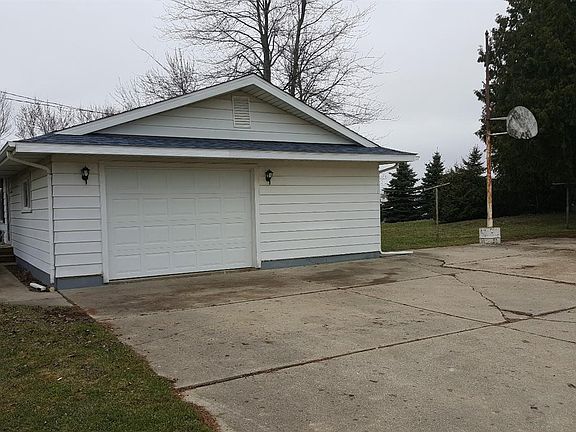 2nd image of 10205 Glendale Ave