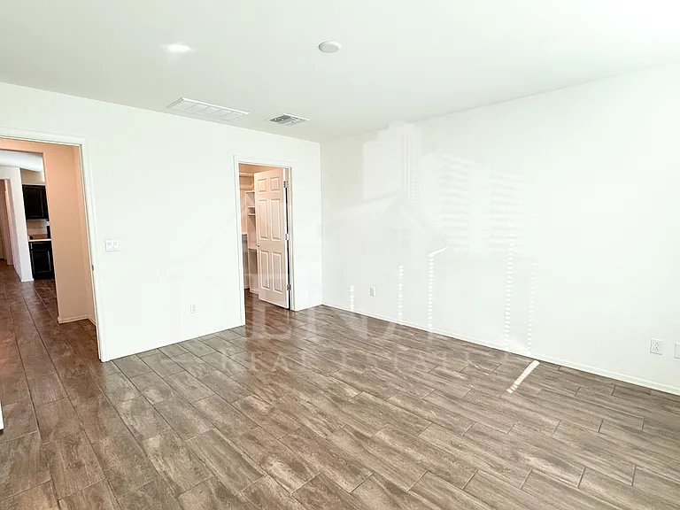 12253 N Sutter Dr — Photo 9