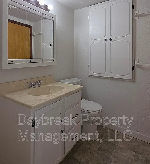 1511 9th St N — Photo 12