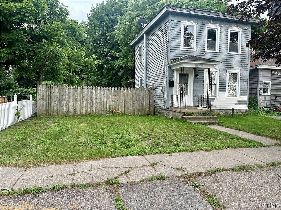 1st image of 12 Mercer St