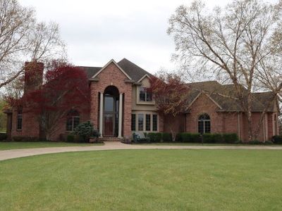 1735 Forest Hills Dr, Dixon, IL, 61021