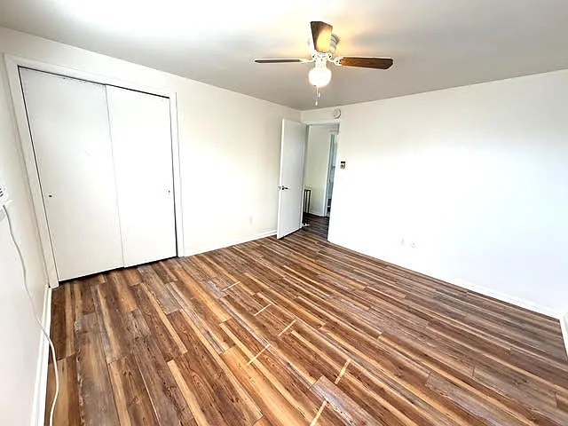 550 Elm St #A — Photo 14