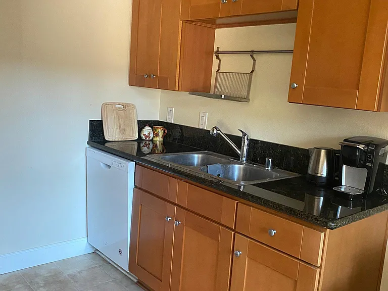 8581 Villa La Jolla Dr — Photo 17