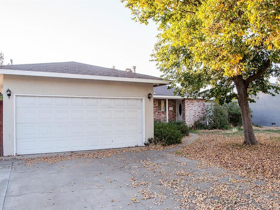 1st image of 2723 S Encina St