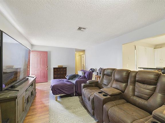 2nd image of 5909 TURNBULL DRIVE