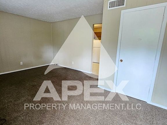 2nd image of 1221 W Parkway Ave #25