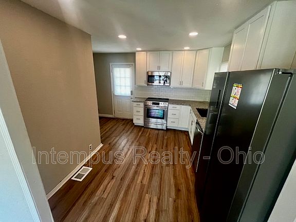 5th image of 5723 Sharp Rd