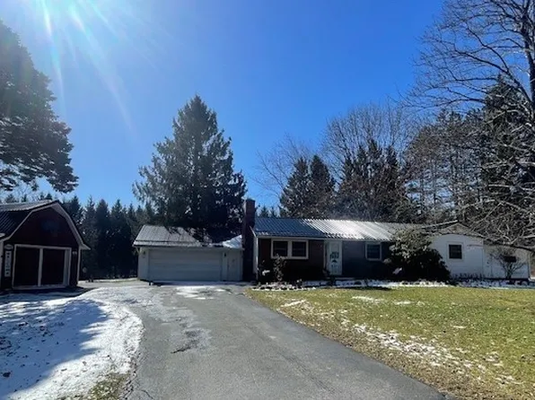 807 Vanbuskirk Gulf Rd, Newfield, NY 14867