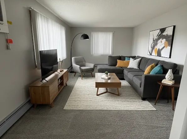 1140 Flammang Dr, 1140 Flammang Dr APT 8, Waterloo, IA 50702