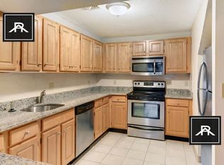 1077 Commonwealth Ave #450, Allston, MA 02134